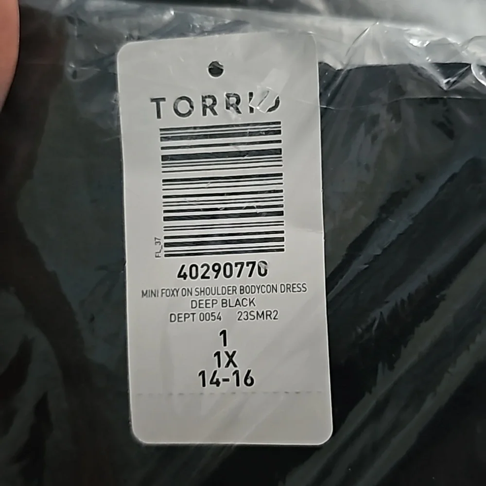 NWT - Torrid - Mini Foxy Bodycon One Shoulder Dress - Deep Black - 1X - Picture 2 of 3